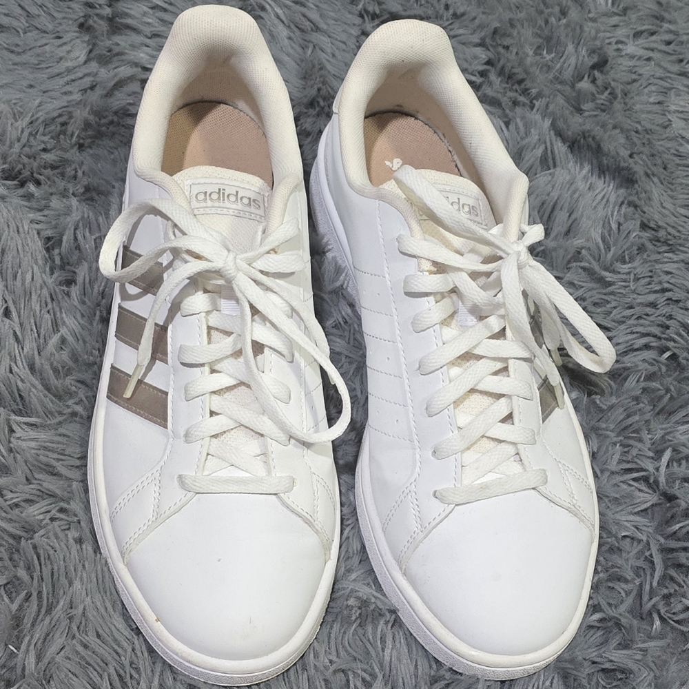 Adidas Women's White and Silver Sneakers